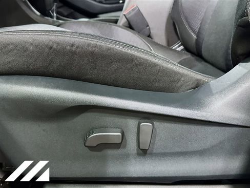 Used 2025 Subaru Ascent Premium image 20