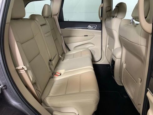 Used 2021 Jeep Grand Cherokee Limited image 26