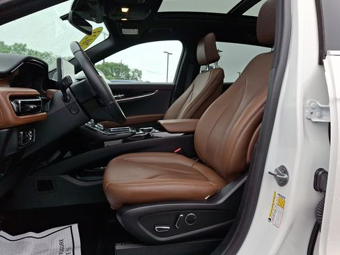 Certified 2023 Lincoln Nautilus Reserve AWD/4WD image 14