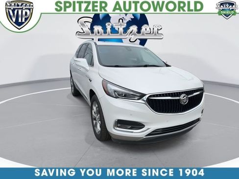 Used 2018 Buick Enclave Avenir w/ Avenir Technology Package AWD/4WD image 2