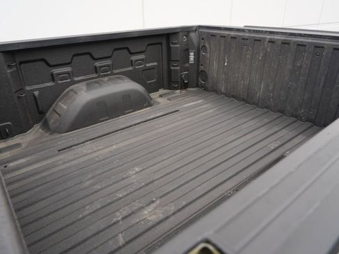 Used 2021 Chevrolet Silverado 1500 LTZ image 28