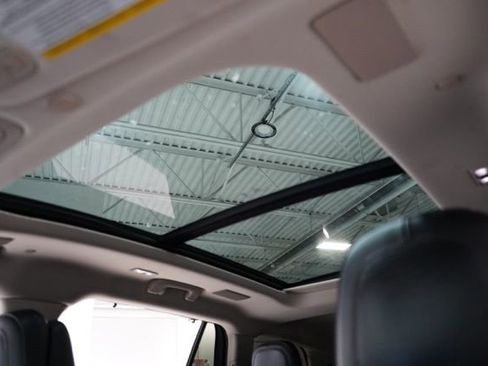 Used 2020 Lincoln Aviator Grand Touring w/ Equipment Group 302A image 18