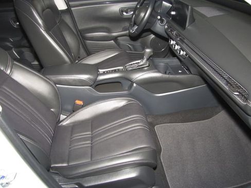 Certified 2026 Honda HR-V EX-L image 20