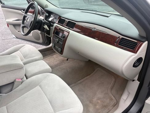 Used 2006 Chevrolet Impala LT w/ Preferred Equipment Group image 21
