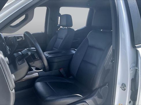 Used 2021 Chevrolet Silverado 1500 LT Trail Boss w/ Convenience Package II AWD/4WD image 7