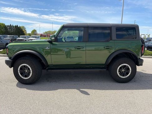 Used 2022 Ford Bronco Outer Banks w/ Sasquatch Package AWD/4WD image 4