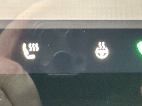 Used 2022 Tesla Model 3 image 17