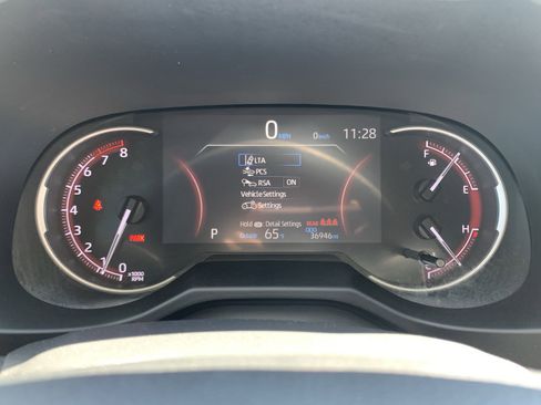 Used 2023 Toyota RAV4 LE image 21