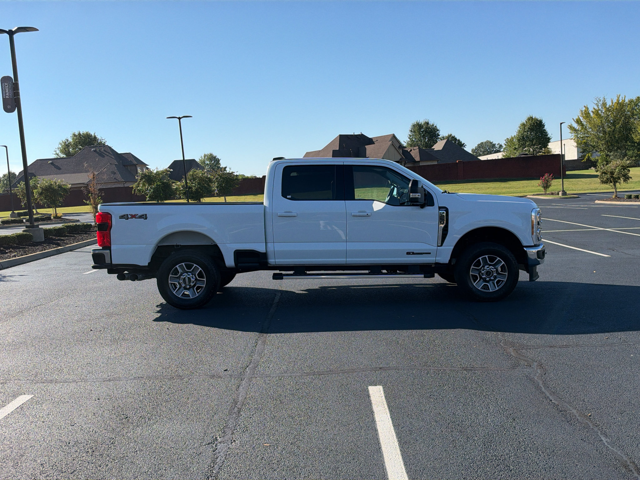 Used 2026 Ford F250 Lariat AWD/4WD image 27