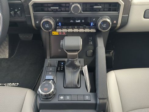 New 2026 Toyota Tacoma Limited AWD/4WD image 15