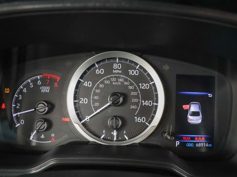 Used 2022 Toyota Corolla LE FWD image 15