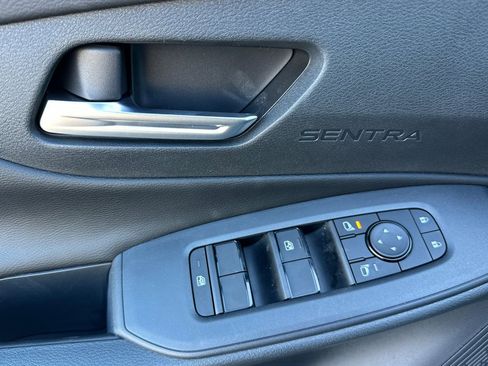 New 2026 Nissan Sentra SV w/ Floor Mat Package FWD image 8
