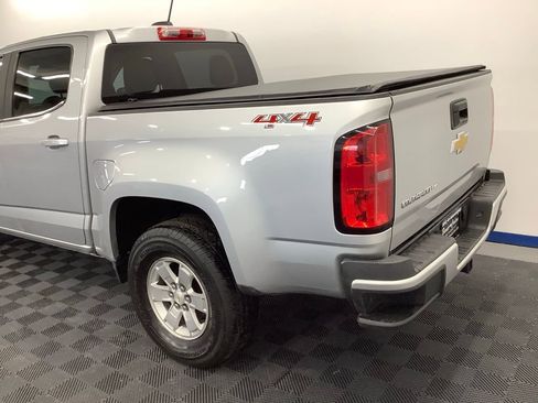 Used 2017 Chevrolet Colorado W/T w/ WT Convenience Package AWD/4WD image 3