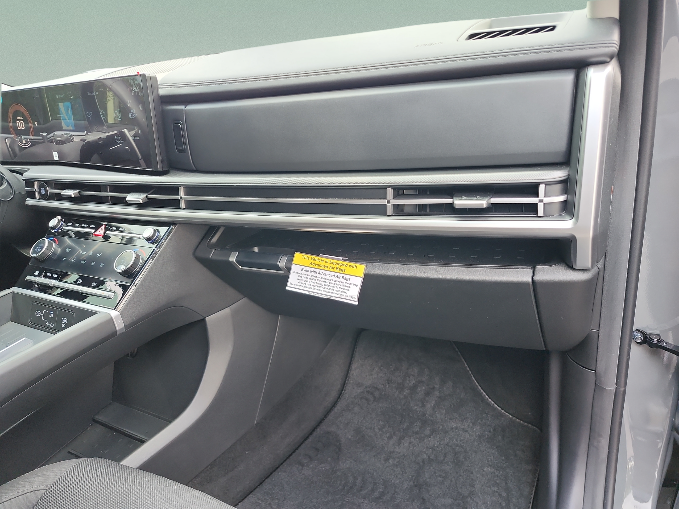 Certified 2026 Hyundai Santa Fe SE FWD image 20