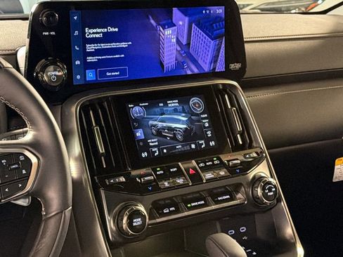 New 2025 Lexus LX 700h Luxury image 15