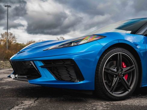 New 2025 Chevrolet Corvette Stingray image 13