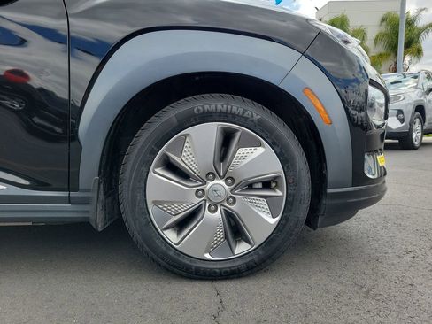 Used 2021 Hyundai Kona Ultimate FWD image 9