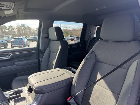 New 2026 Chevrolet Silverado 1500 LT Trail Boss w/ Convenience Package II image 16