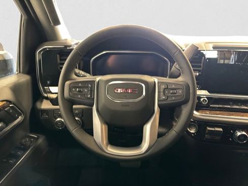 New 2026 GMC Sierra 2500 SLE w/ SLE Convenience Package AWD/4WD image 13