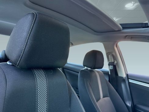 Certified 2021 Honda Civic EX image 23