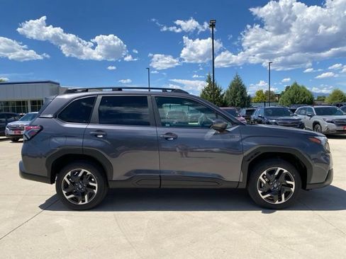 New 2026 Subaru Forester Premium AWD/4WD image 6