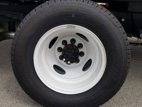 New 2026 Ford E-450 and Econoline 450 Super Duty w/ Power Equipment Group image 27