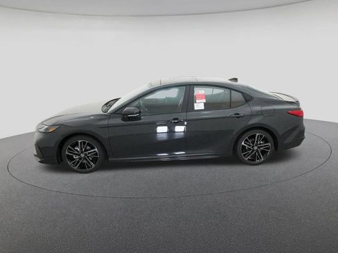 New 2026 Toyota Camry XSE FWD image 3
