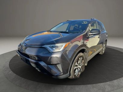 Used 2018 Toyota RAV4 LE