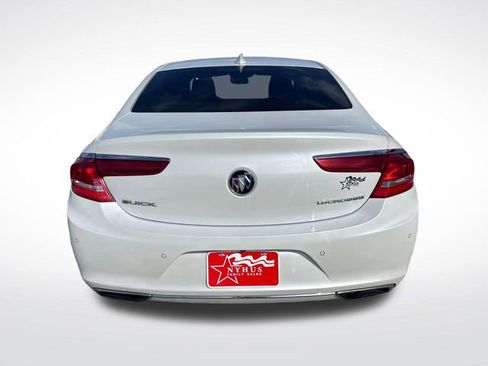 Used 2017 Buick LaCrosse Essence w/ Sun and Shade Package FWD image 9