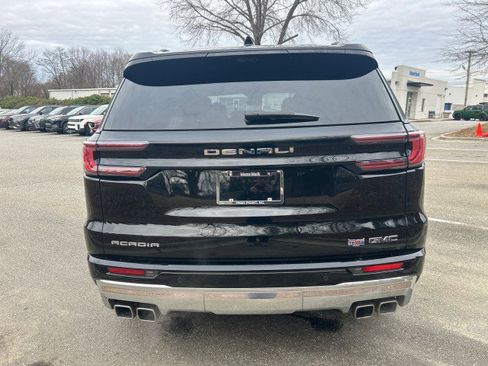 Used 2024 GMC Acadia Denali w/ Super Cruise Package image 6