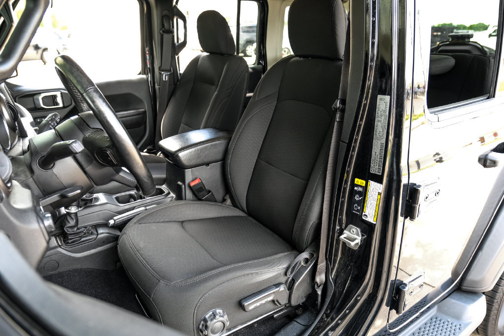 Used 2021 Jeep Wrangler Unlimited Sport AWD/4WD image 8
