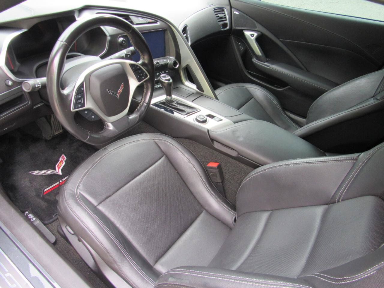 Used 2018 Chevrolet Corvette Grand Sport RWD image 5