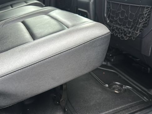 Used 2022 Ford Bronco Black Diamond AWD/4WD image 27