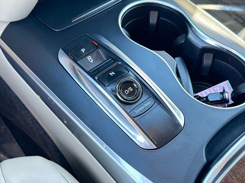 Used 2018 Acura MDX SH-AWD w/ Technology Package image 17