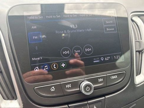 Used 2022 Chevrolet Malibu LS FWD image 21