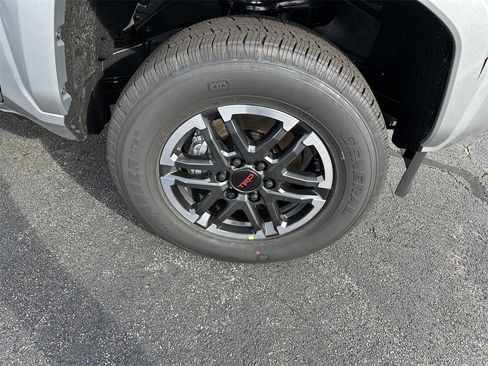 New 2025 Toyota Tacoma TRD Sport image 12