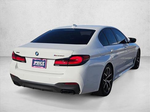 Used 2022 BMW M550i xDrive w/ Executive Package image 5