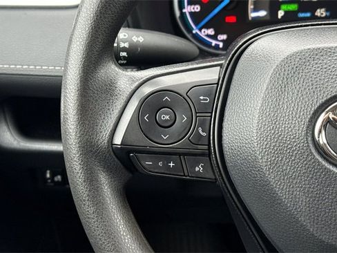 Used 2023 Toyota RAV4 LE image 29