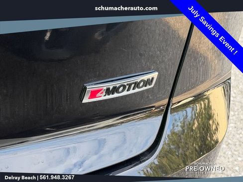 Used 2021 Volkswagen Atlas Cross Sport SEL AWD/4WD image 17