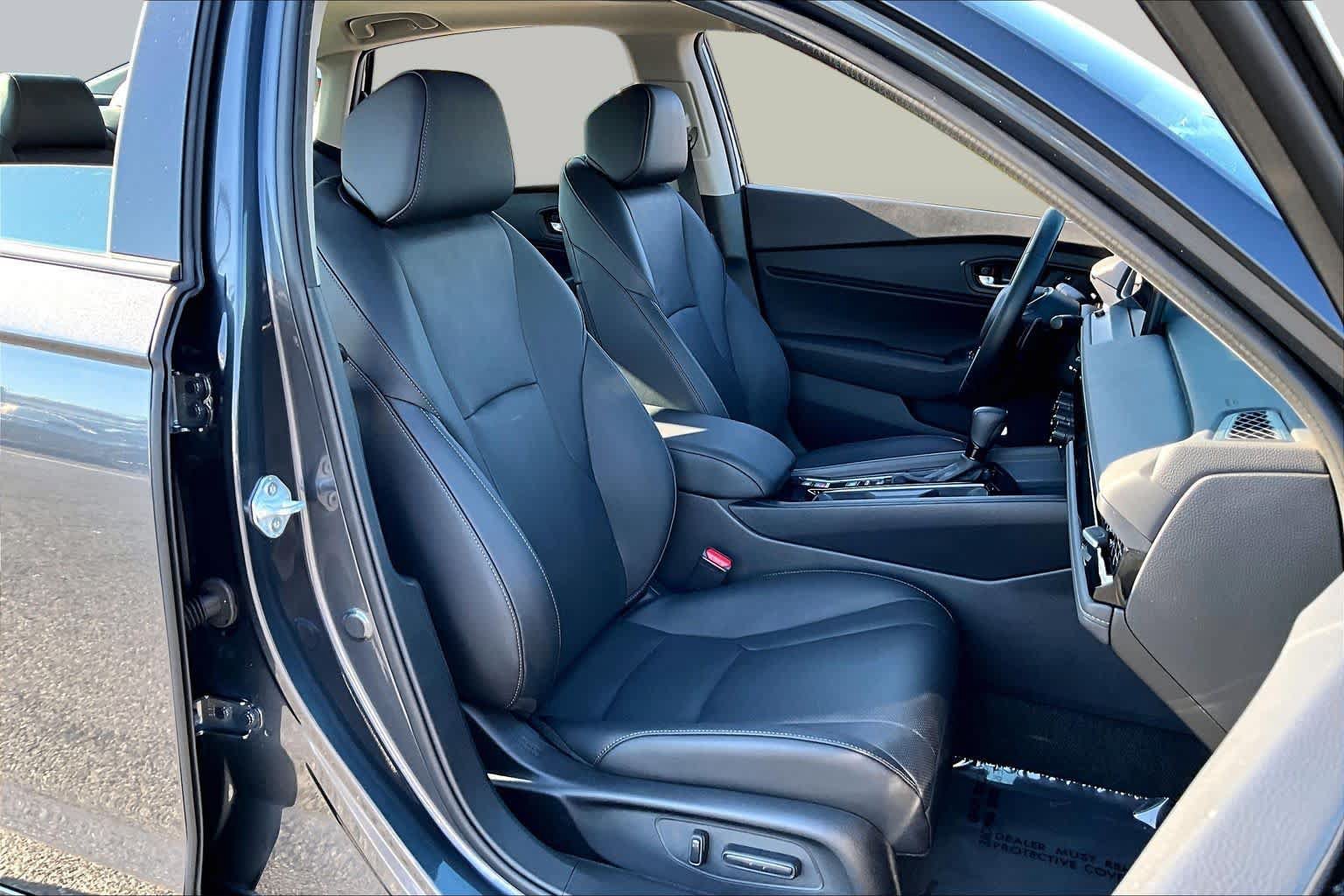 Certified 2025 Honda Accord EX-L image 9