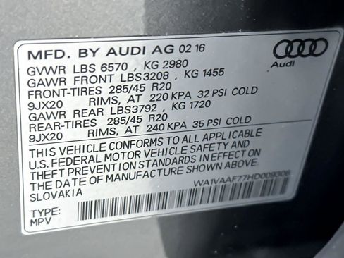 Used 2017 Audi Q7 3.0T Prestige image 29