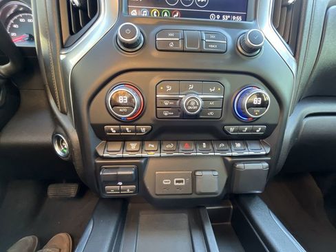 Used 2022 Chevrolet Silverado 3500 LTZ w/ LTZ Convenience Package image 10