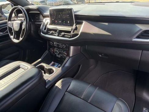 Used 2022 Chevrolet Tahoe RST w/ Luxury Package RWD image 17