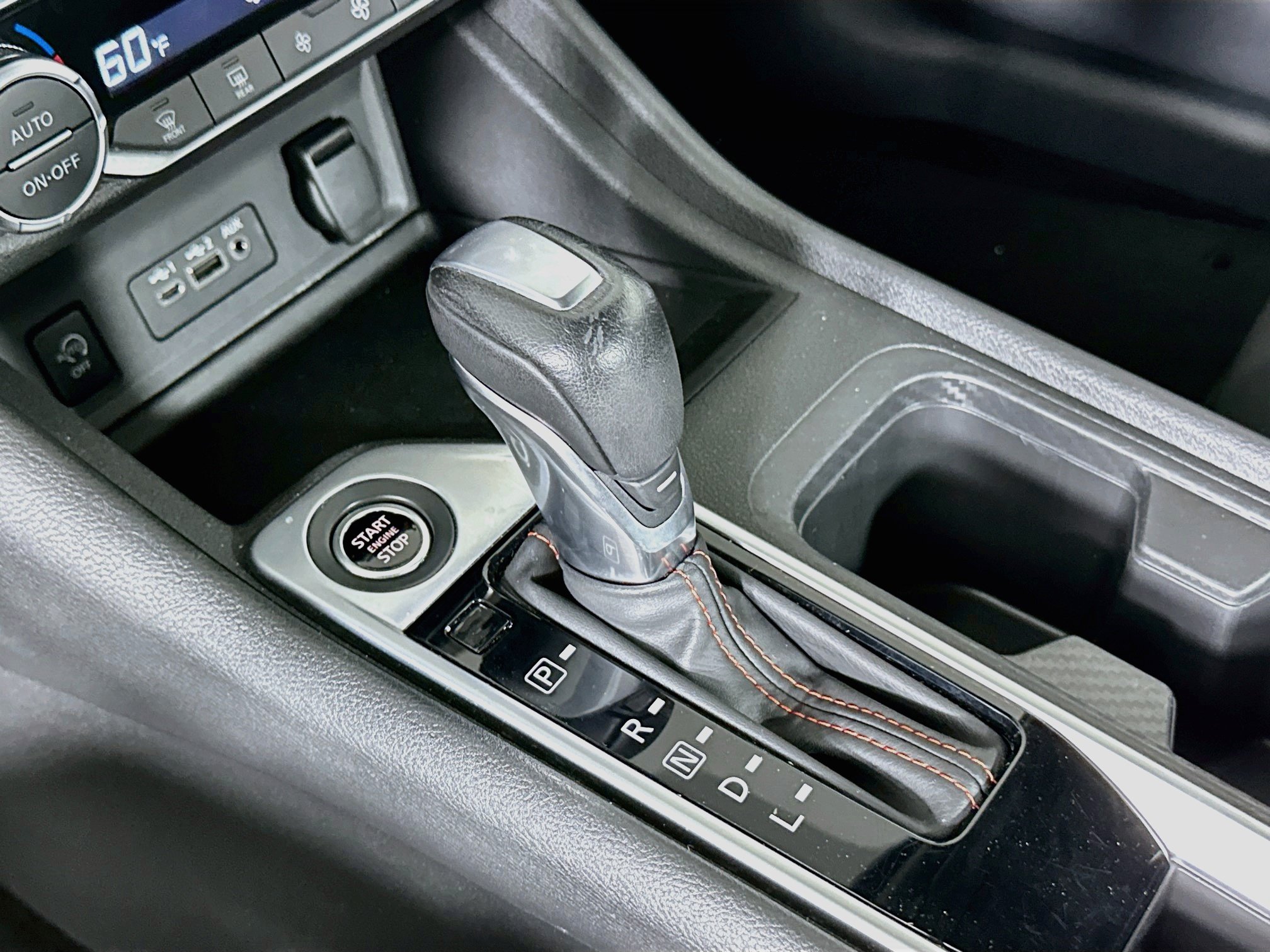 Used 2025 Nissan Sentra SR FWD image 24
