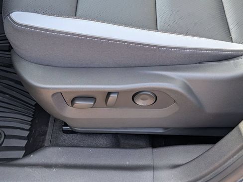 New 2026 Buick Envision Sport Touring AWD/4WD image 9