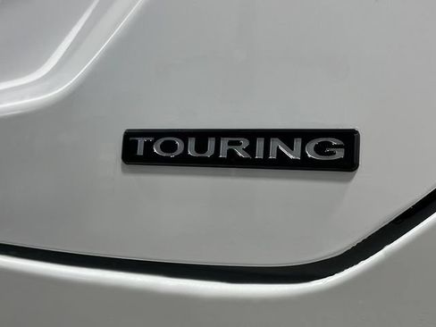 New 2026 Honda Pilot Touring image 6