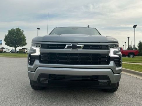Used 2023 Chevrolet Silverado 1500 RST AWD/4WD image 8