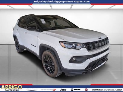 Used 2023 Jeep Compass Altitude
