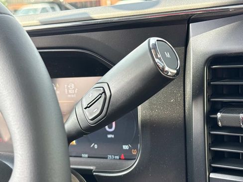 New 2026 Ford F350 Lariat w/ Lariat Ultimate Package AWD/4WD image 17