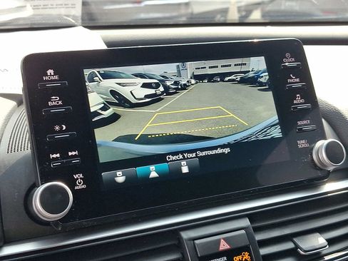 Used 2020 Honda Accord Sport image 18